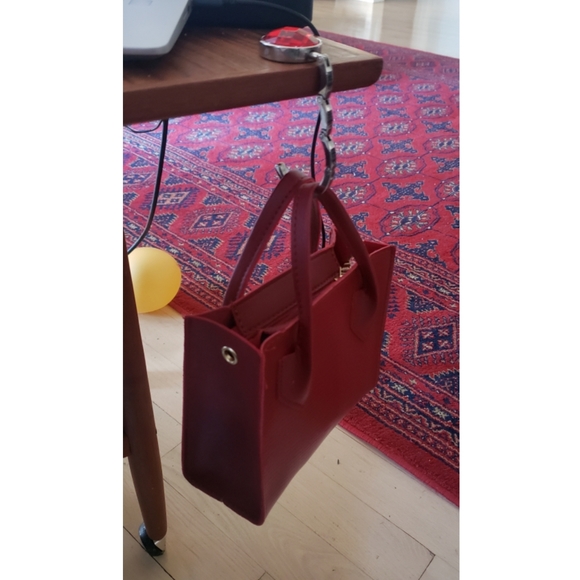 [3/20] Foldable Purse Hook 👜🛍 - Picture 5 of 8